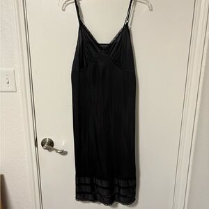 Elegant Black Lace Trim Nightgown